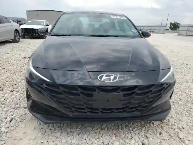 KMHLM4AG6PU531707 2023 HYUNDAI ELANTRA-4