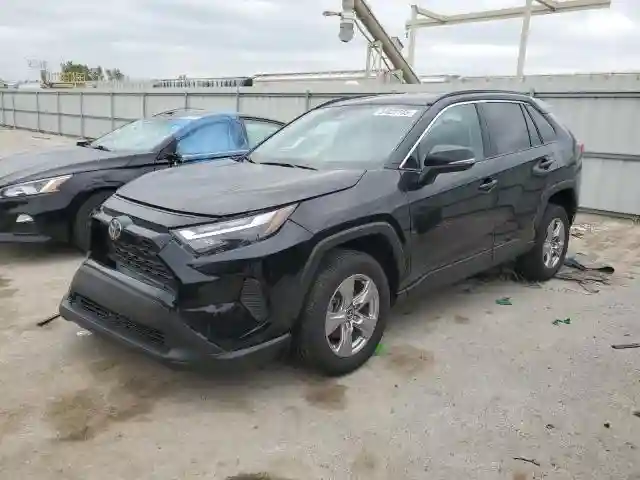 2T3P1RFV7NC274805 2022 TOYOTA RAV4-0