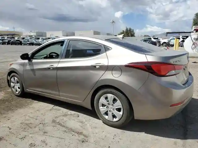5NPDH4AE3GH773280 2016 HYUNDAI ELANTRA-1