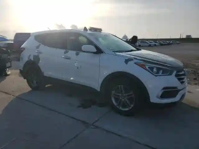5NMZT3LB3JH088041 2018 HYUNDAI SANTA FE-3