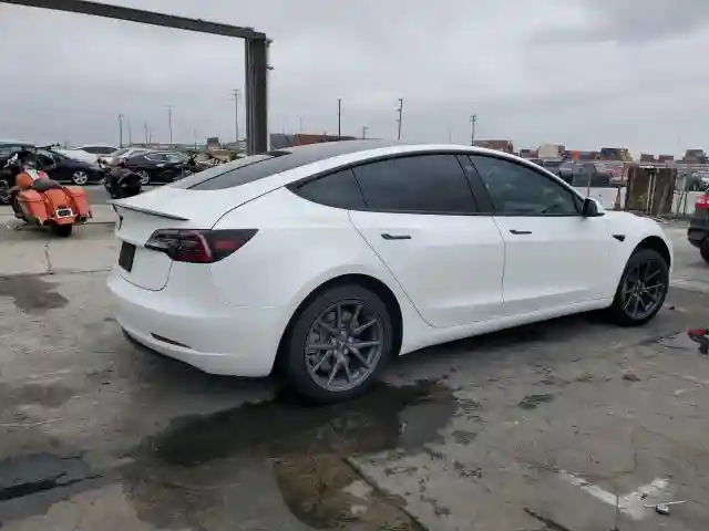 5YJ3E1EA7KF309944 2019 TESLA MODEL 3-2
