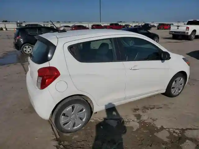 KL8CA6SA7JC466925 2018 CHEVROLET SPARK-2