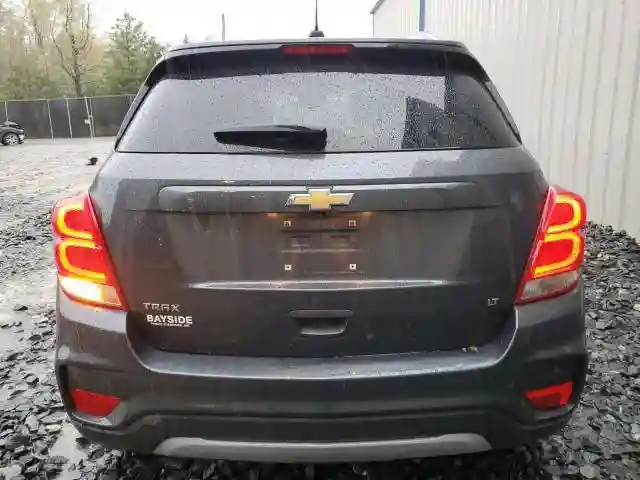 KL7CJLSB7JB619353 2018 CHEVROLET TRAX-5