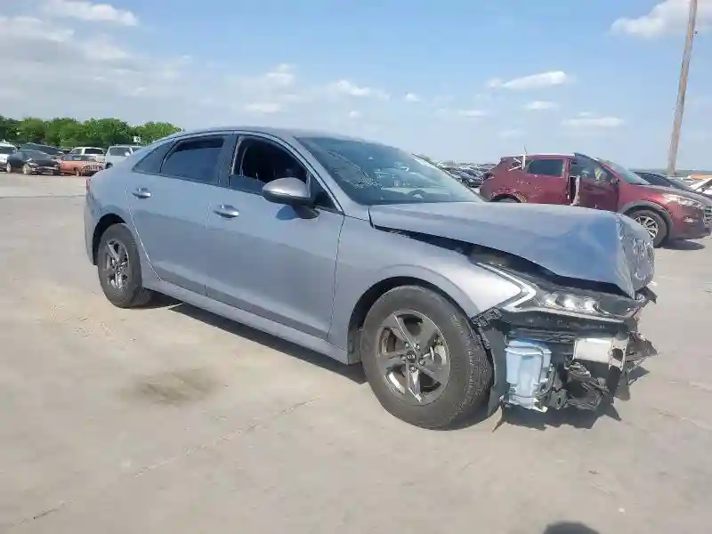 5XXG24J21MG027650 2021 KIA K5-3