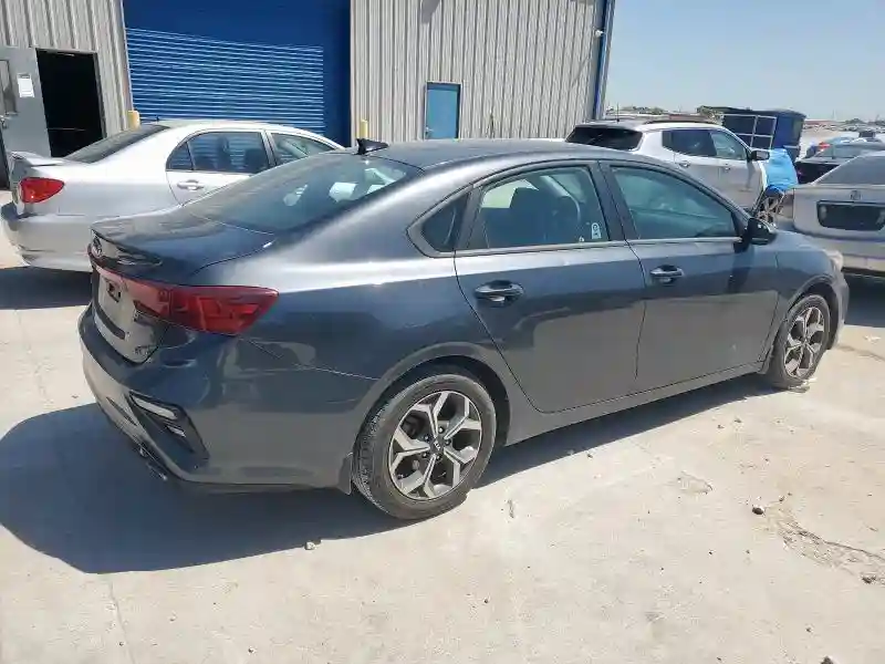 3KPF24AD4LE238894 2020 KIA FORTE-2