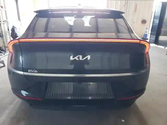 KNDC34LA3R5163032 2024 KIA EV6 LIGHT-5