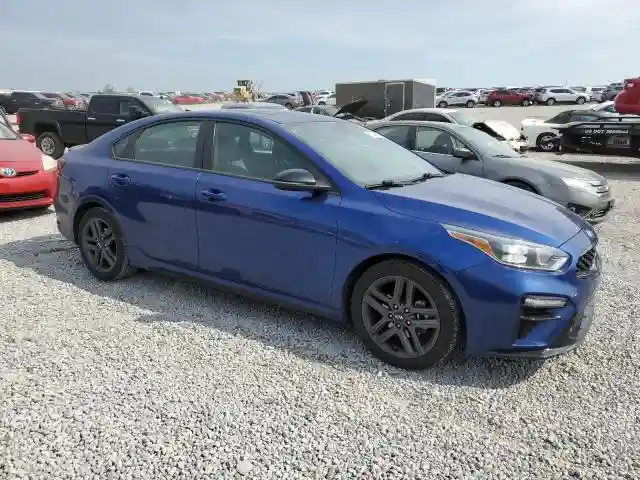 3KPF34AD2ME285923 2021 KIA FORTE-3