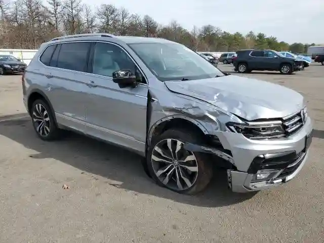 3VV4B7AX6KM102565 2019 VOLKSWAGEN TIGUAN-3