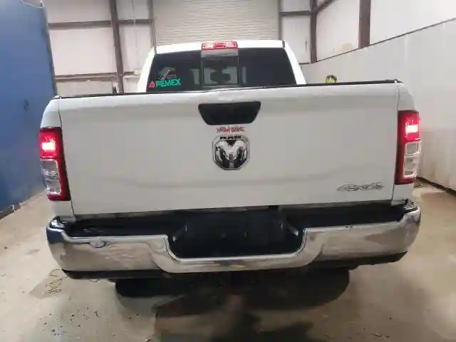 3C6UR5CJXNG325354 2022 RAM 2500-5