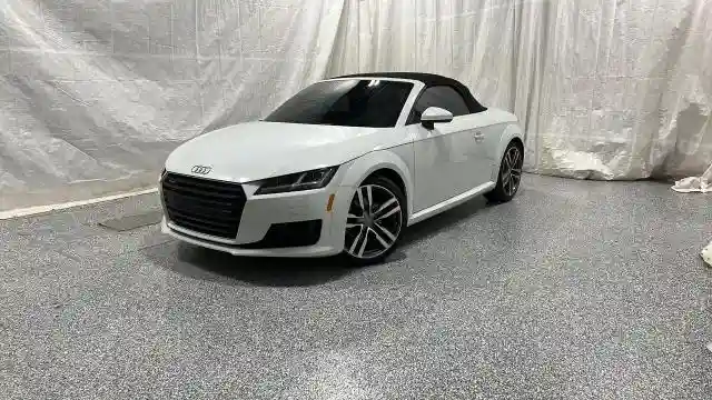 TRUT5CFV1G1013109 2016 AUDI TT-1