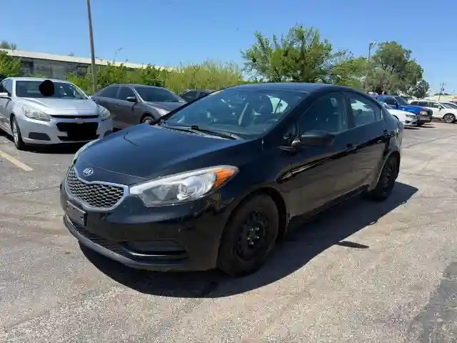 KNAFK4A6XG5583167 2016 KIA FORTE-1