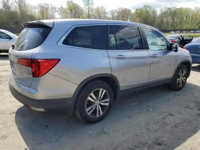 5FNYF6H57JB049154 2018 HONDA PILOT-2