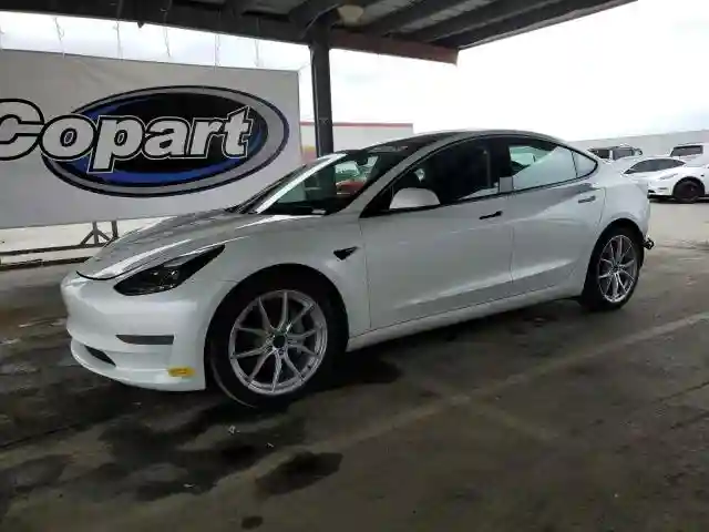 5YJ3E1EA1MF072130 2021 TESLA MODEL 3-0