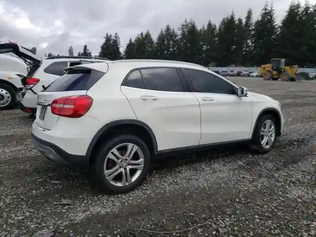 WDCTG4GB6FJ132345 2015 MERCEDES-BENZ GLA-CLASS-2