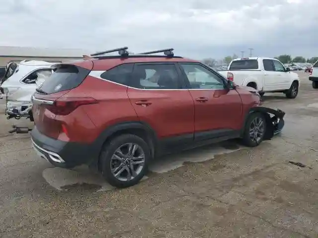 KNDEUCAA1M7116081 2021 KIA SELTOS-2