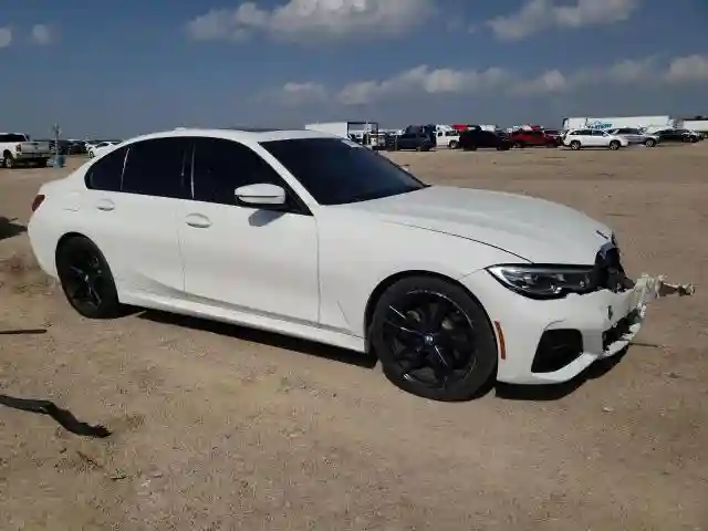 WBA5R1C59KAK09756 2019 BMW 3 SERIES-3