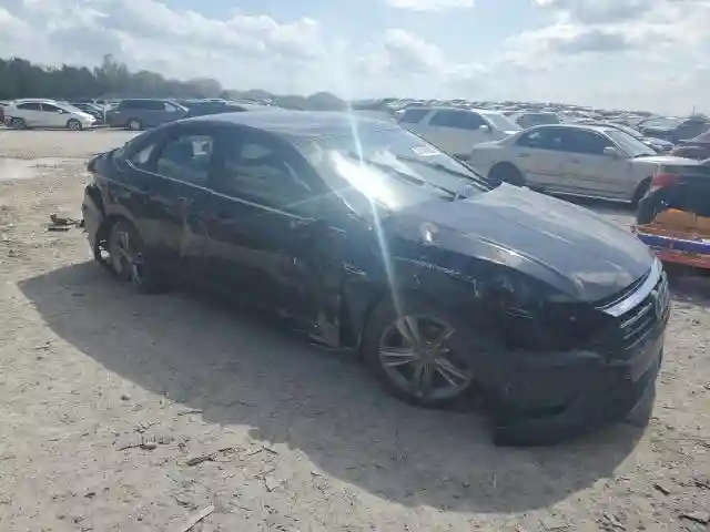 3VWC57BU5KM181519 2019 VOLKSWAGEN JETTA-3