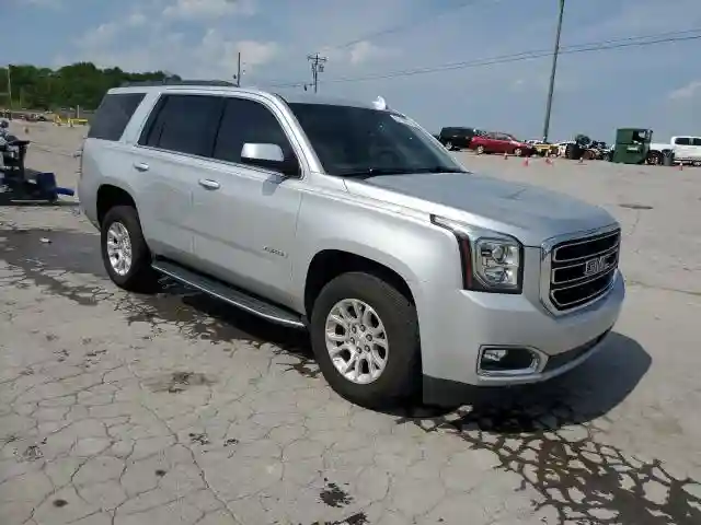 1GKS1BKC4HR375877 2017 GMC YUKON-3