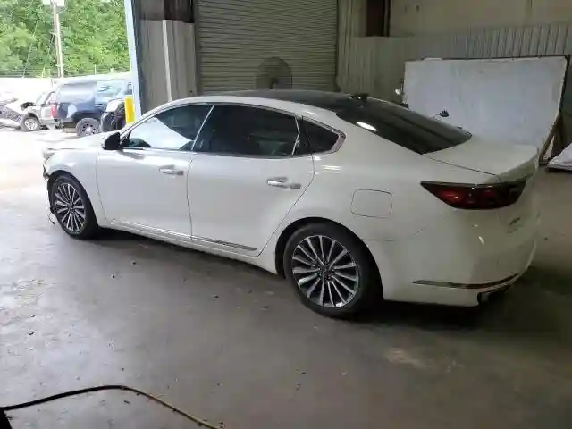 KNALC4J19J5124675 2018 KIA CADENZA-1
