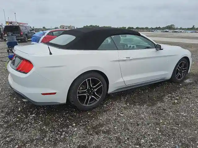 1FATP8UHXJ5115142 2018 FORD ALL MODELS-2