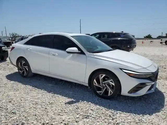 KMHLS4DG8RU650637 2024 HYUNDAI ELANTRA-3