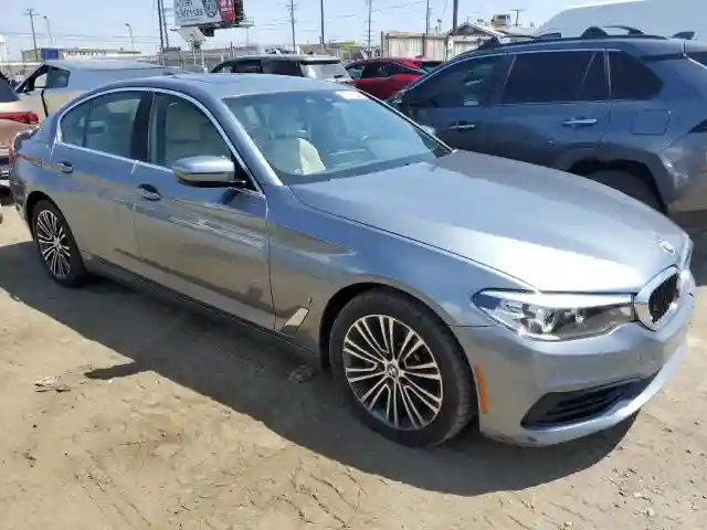 WBAJA9C50KB399218 2019 BMW 5 SERIES-3
