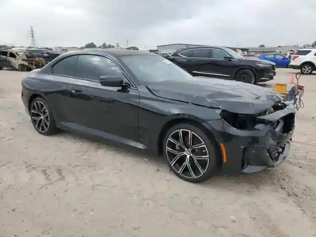 3MW33CM07R8E70767 2024 BMW 2 SERIES-3