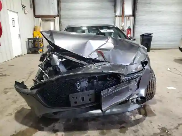 JM1BPBKL8M1320061 2021 MAZDA 3-4