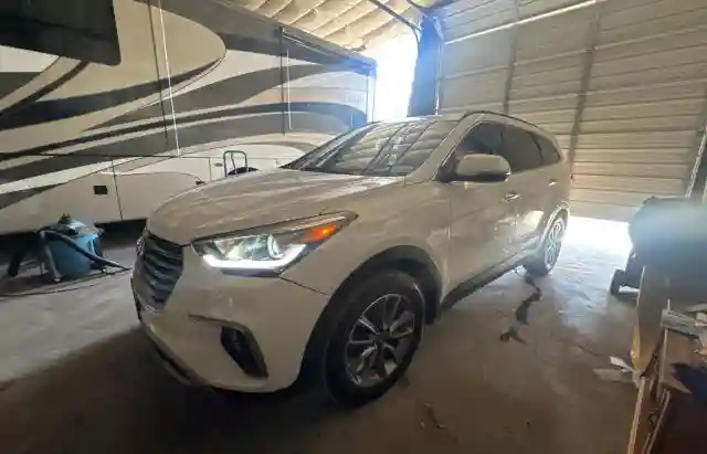 KM8SN4HF2HU228043 2017 HYUNDAI SANTA FE-1