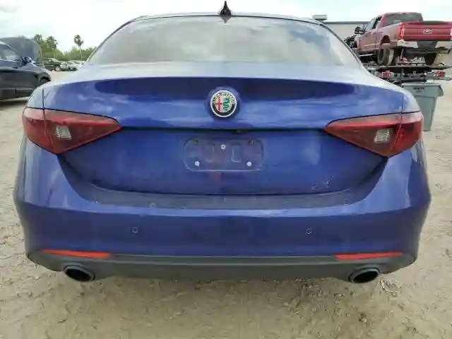 ZARFAMBN1N7655182 2022 ALFA ROMEO GIULIA SUP-5
