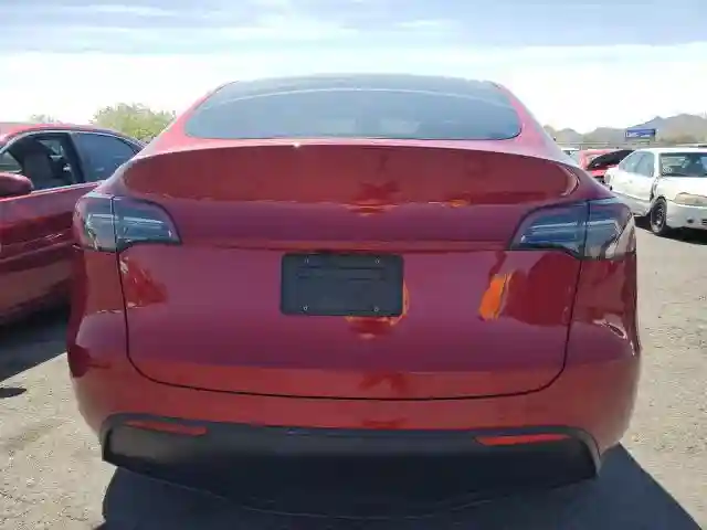7SAYGDEDXRF008898 2024 TESLA MODEL Y-5