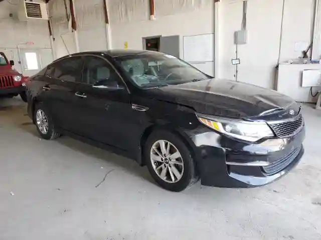 5XXGT4L39JG236133 2018 KIA OPTIMA-3