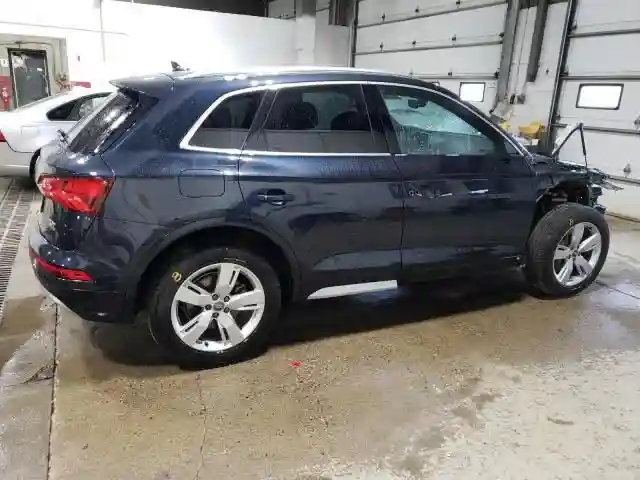 WA1BNAFY6J2064914 2018 AUDI Q5-2