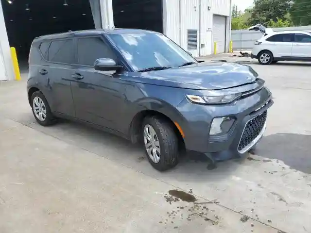 KNDJ23AU0M7736886 2021 KIA SOUL-3