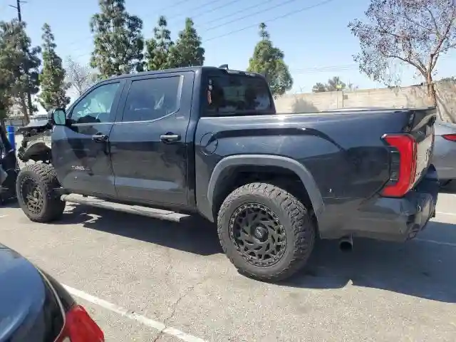 5TFLA5DB3NX027677 2022 TOYOTA TUNDRA-1