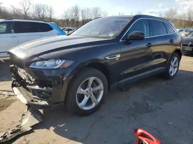 SADCJ2FX4KA361999 2019 JAGUAR F-PACE-0