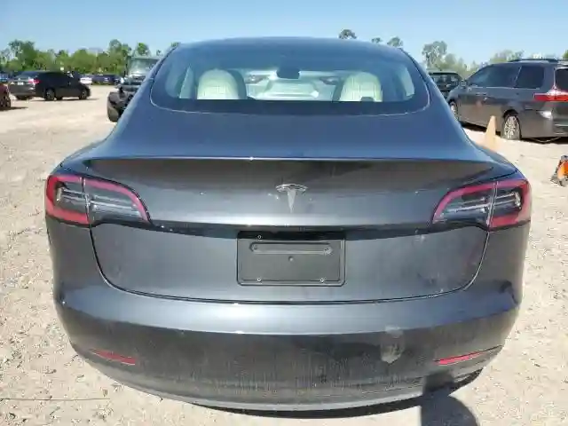 5YJ3E1EA0KF312054 2019 TESLA MODEL 3-5
