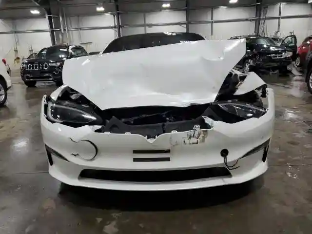 5YJSA1E5XPF500758 2023 TESLA MODEL S-4
