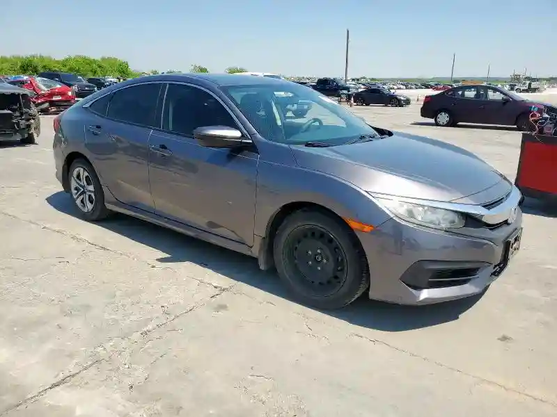 19XFC2F53JE013155 2018 HONDA CIVIC-3