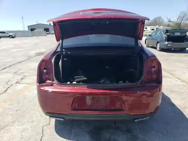 2C3CCABG8JH296147 2018 CHRYSLER 300-5