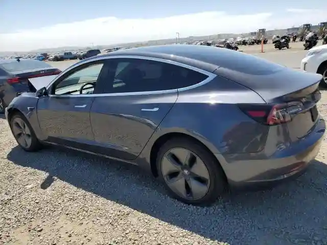 5YJ3E1EA2KF416304 2019 TESLA MODEL 3-1