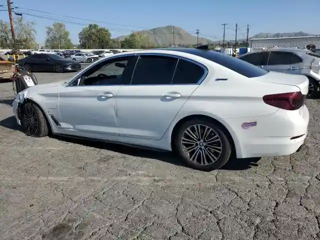 WBAJA9C54KB389629 2019 BMW 5 SERIES-1