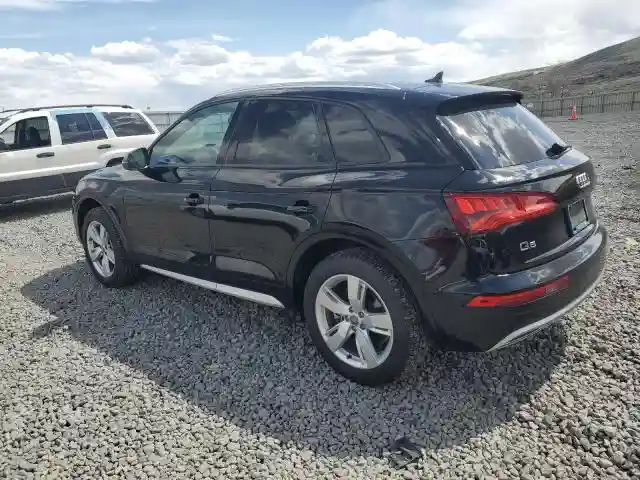 WA1ANAFY9J2026122 2018 AUDI Q5-1