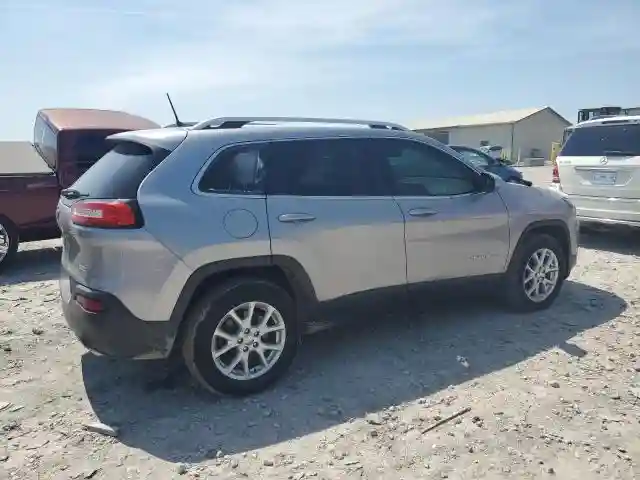 1C4PJMCS5GW227966 2016 JEEP GRAND CHEROKEE-2
