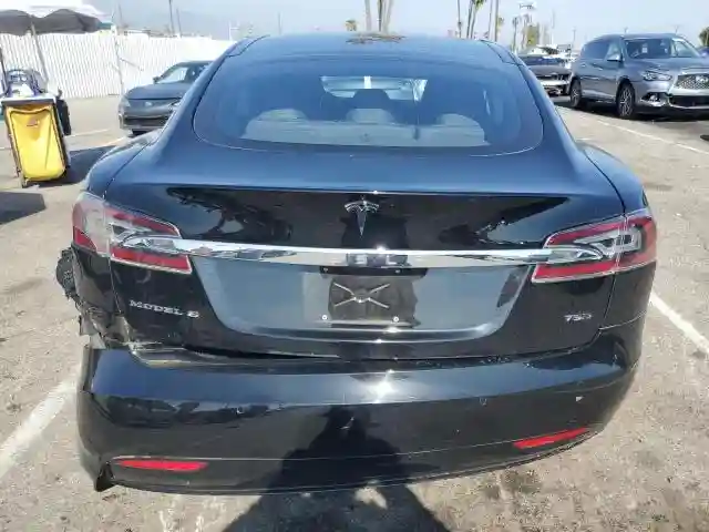 5YJSA1E29JF291834 2018 TESLA MODEL S-5