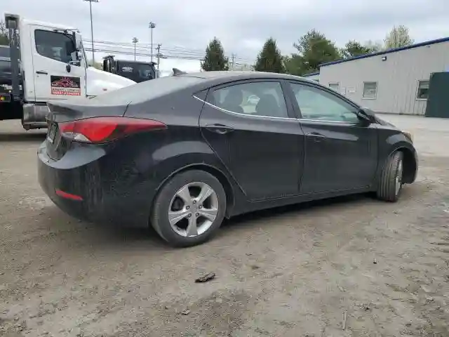 KMHDH4AE7GU474909 2016 HYUNDAI ELANTRA-2