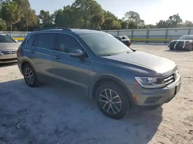3VV3B7AX5KM062202 2019 VOLKSWAGEN TIGUAN-3