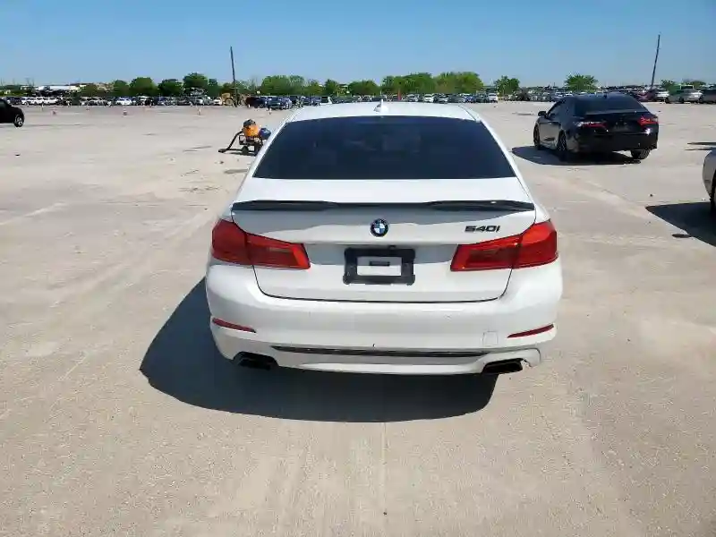 WBAJS1C07LWW73155 2020 BMW 5 SERIES-5
