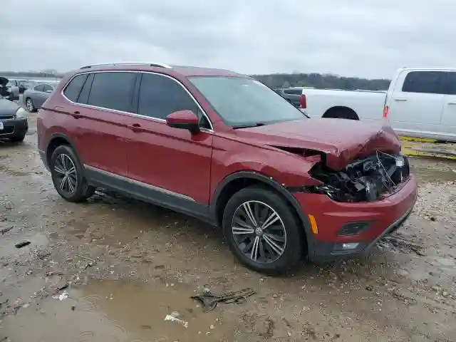 3VV3B7AX0KM141163 2019 VOLKSWAGEN TIGUAN-3