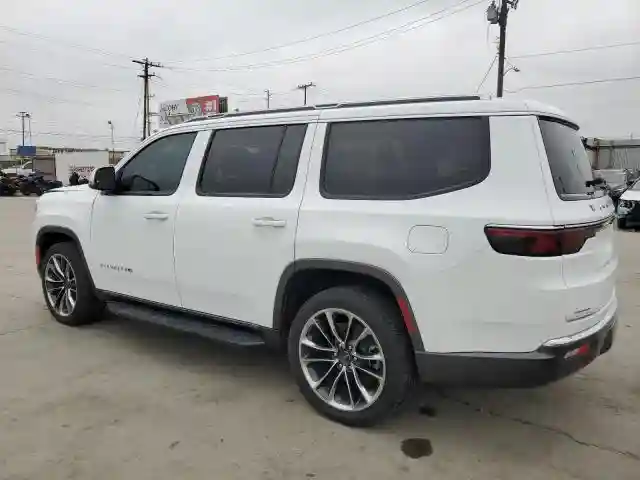 1C4SJVBT2NS104351 2022 JEEP WAGONEER-1